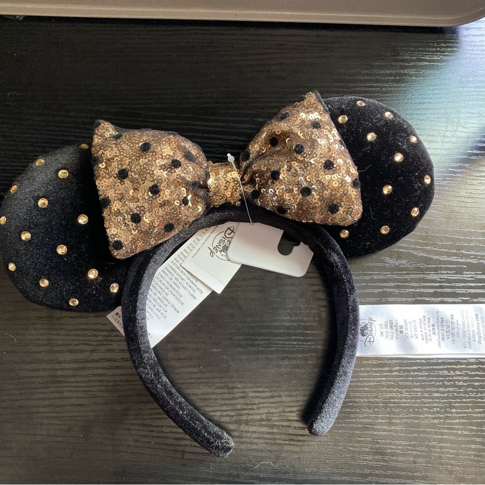 Collectible Ears